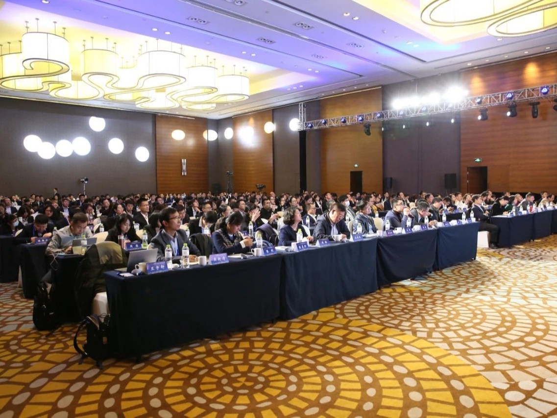 嶗山論道--首屆綠色生物智造創(chuàng)新論壇成功舉辦-蔚藍(lán)生物青島康地恩